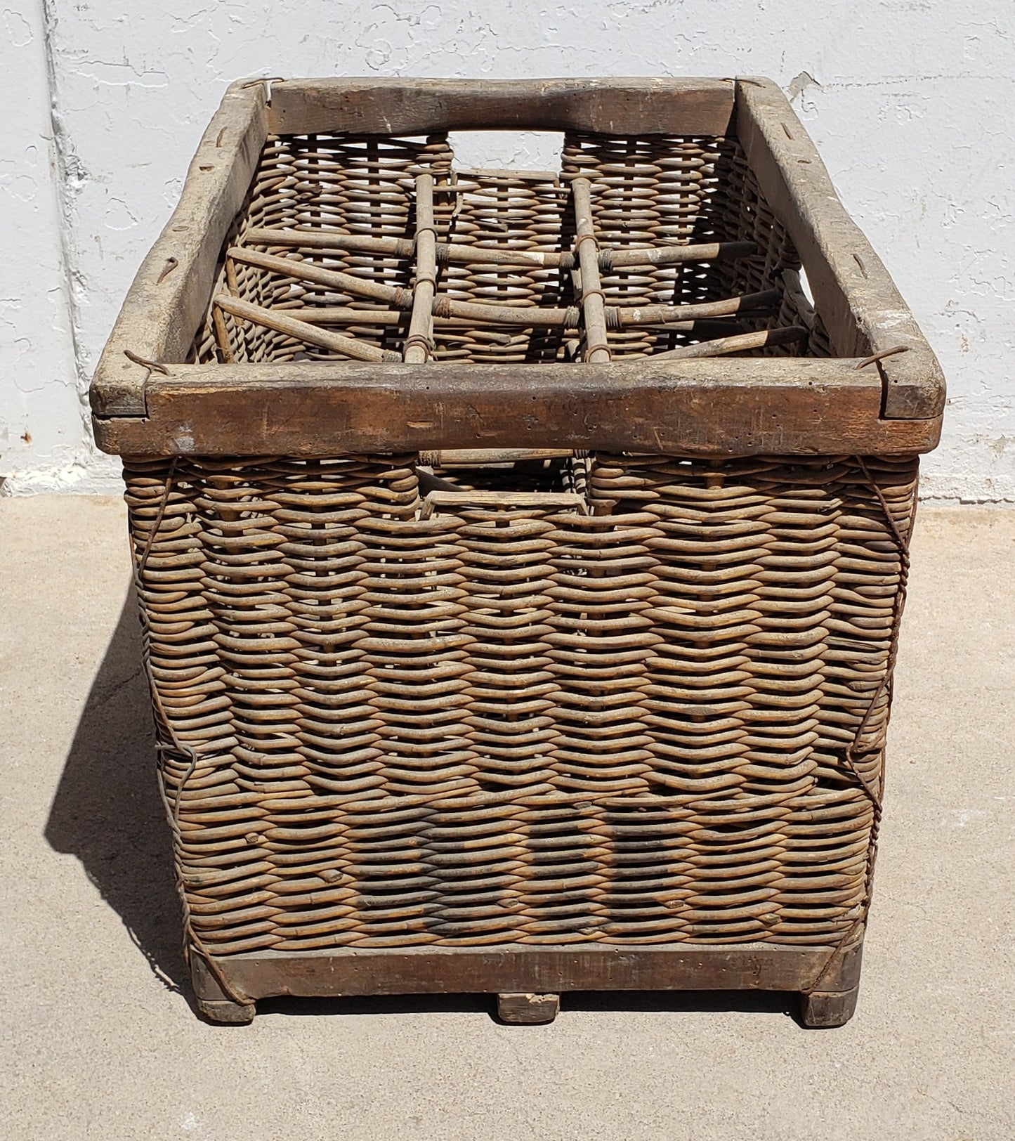 French Wicker Champagne/Wine Basket