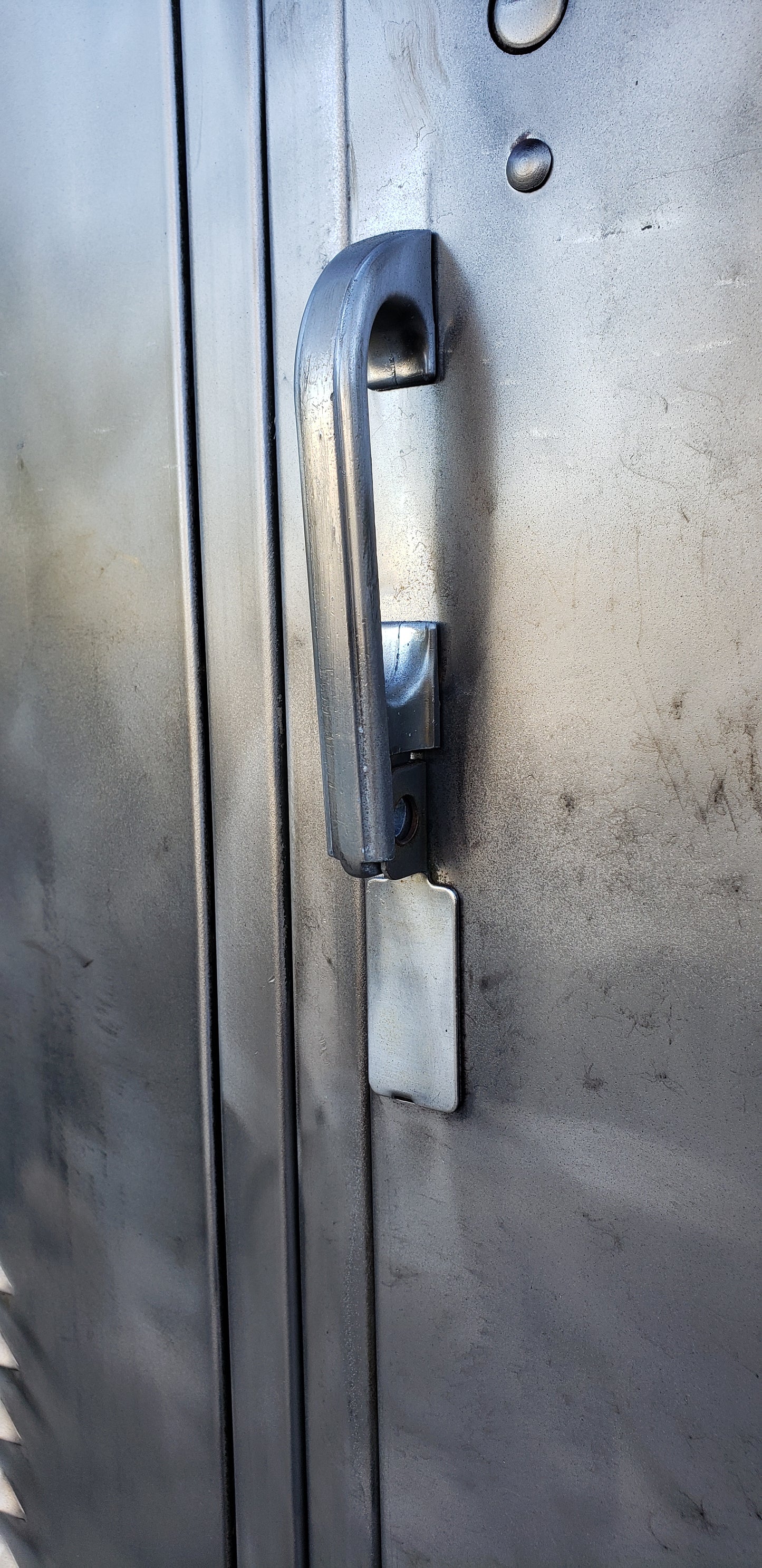 8 Stripped Double-sided Lockers