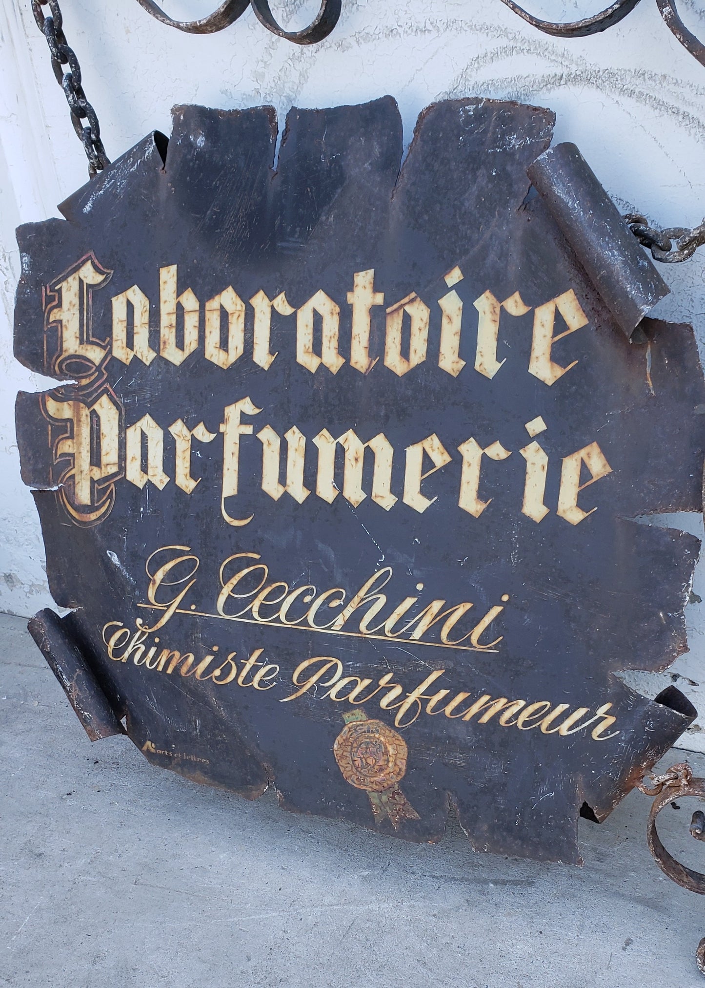 Parfumerie Sign