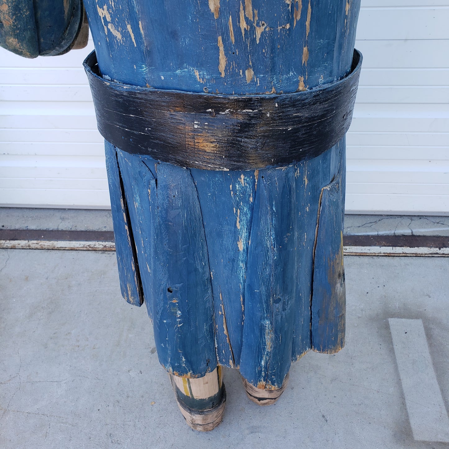 Dutch Merchant Trading Store Figure