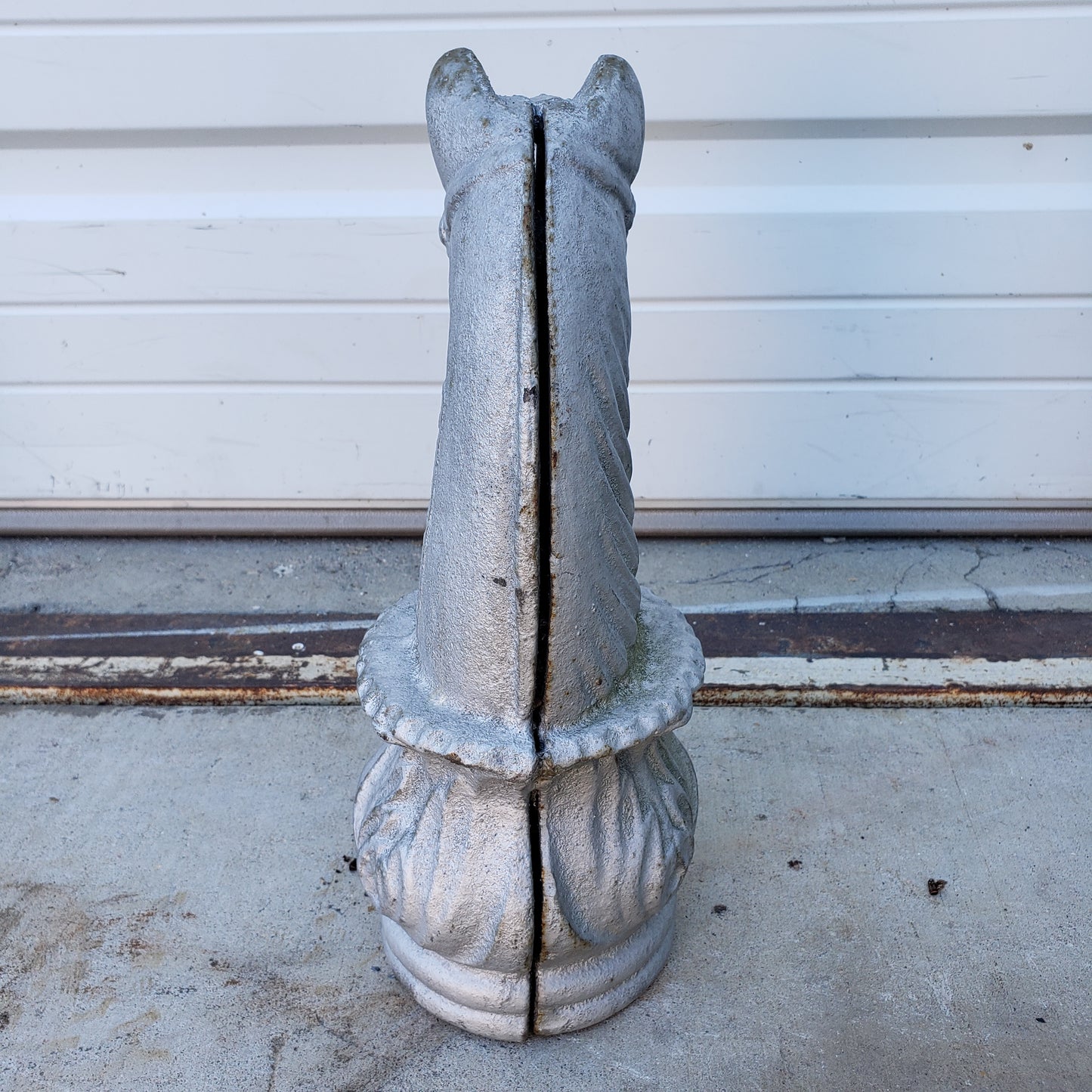 Decorative Canadian Iron Horse Hitching Post Cap