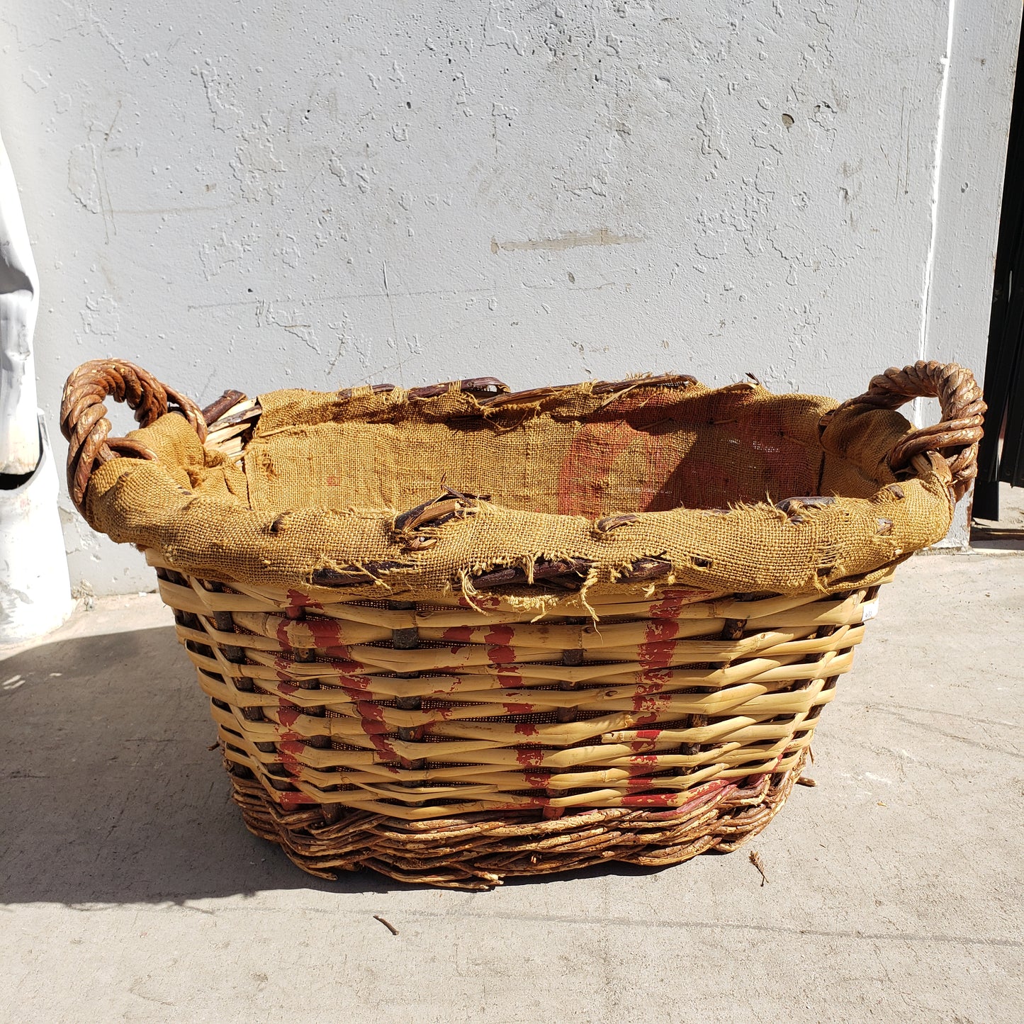 French Wicker Champagne Basket with Liner