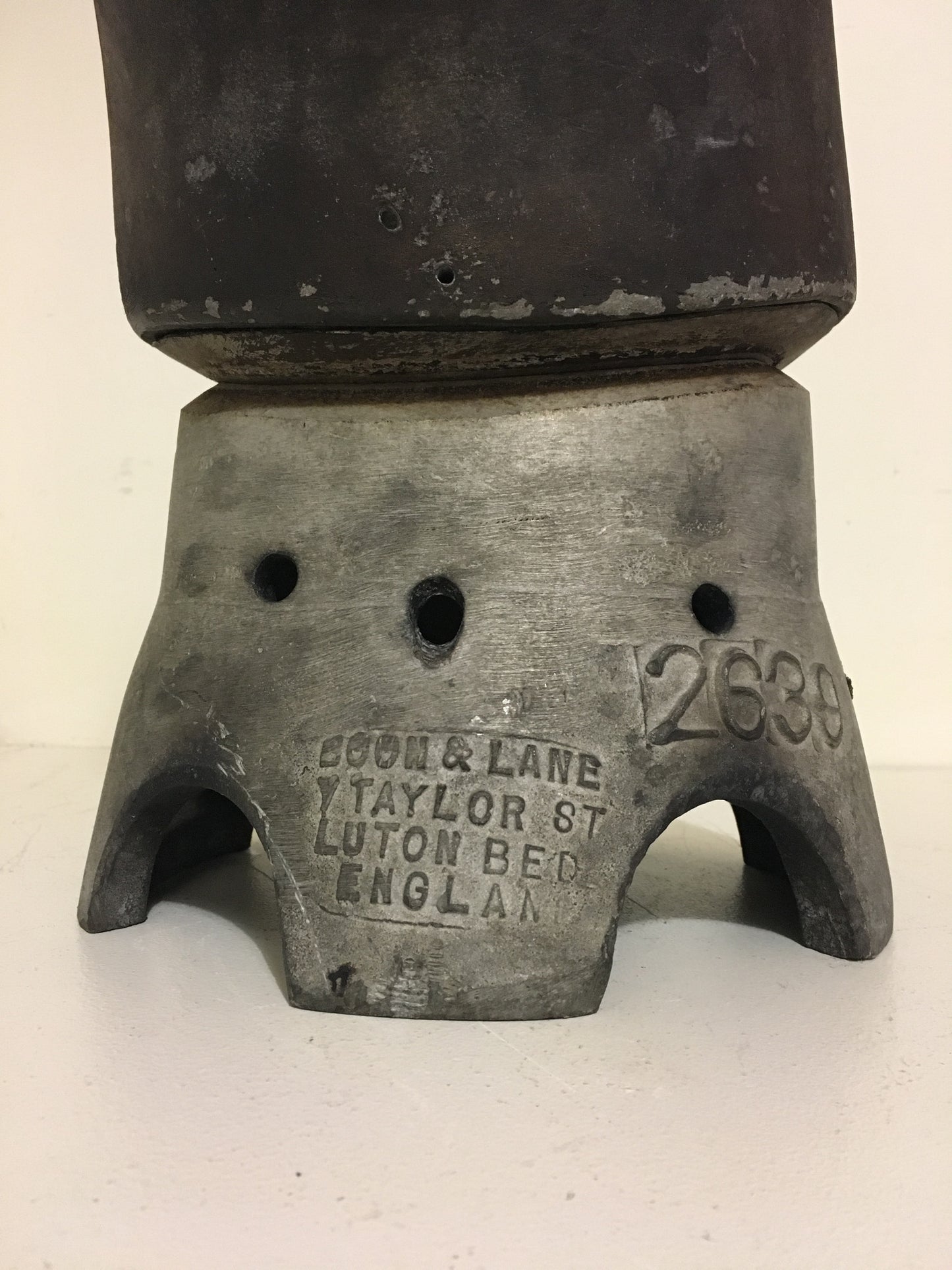 Metal Sailor Hat Mold