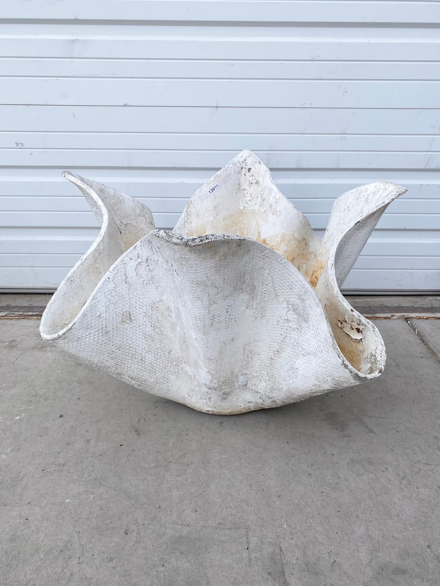 Unique Willy Guhl Tulip Planter