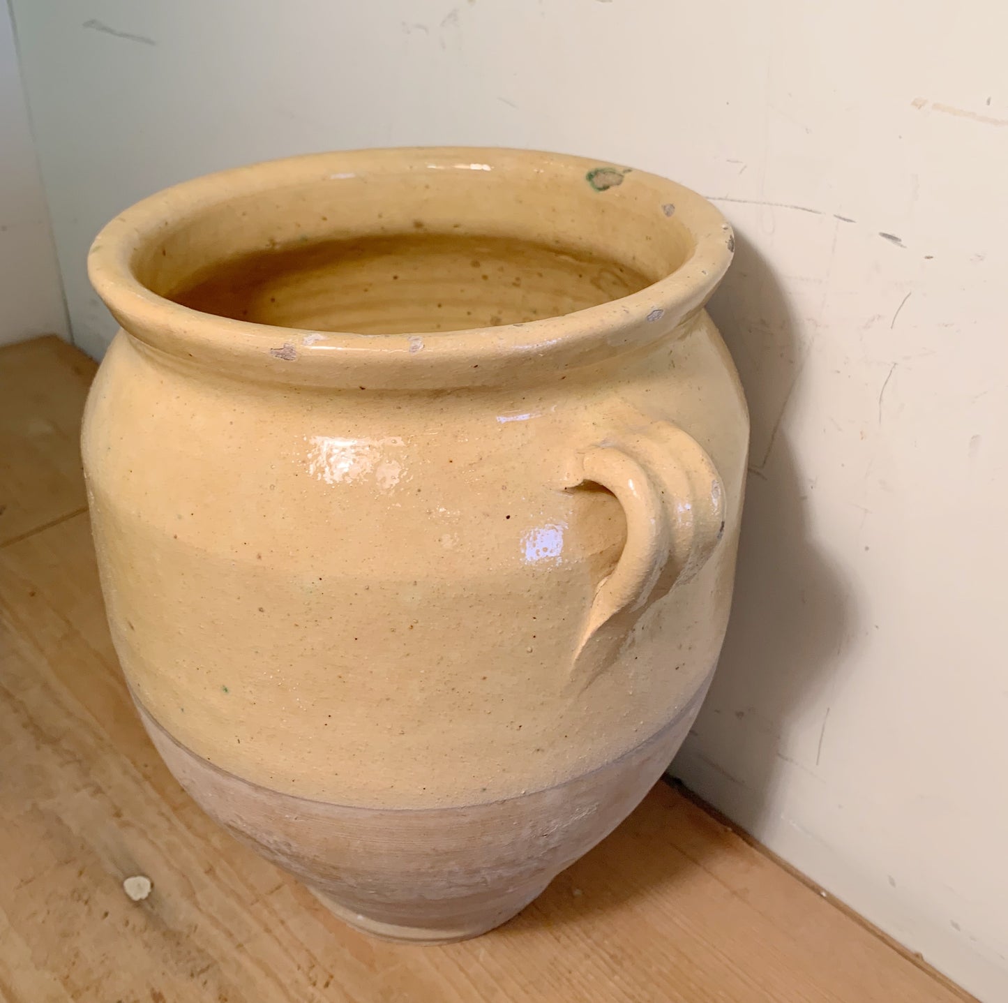 Medium Yellow Confit Pot