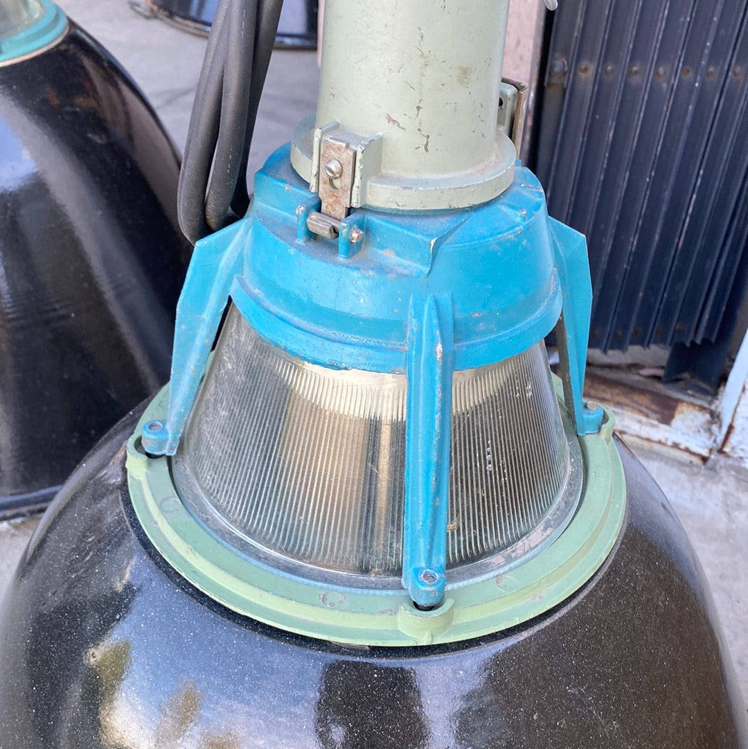 Enamel Industrial Pendant Light