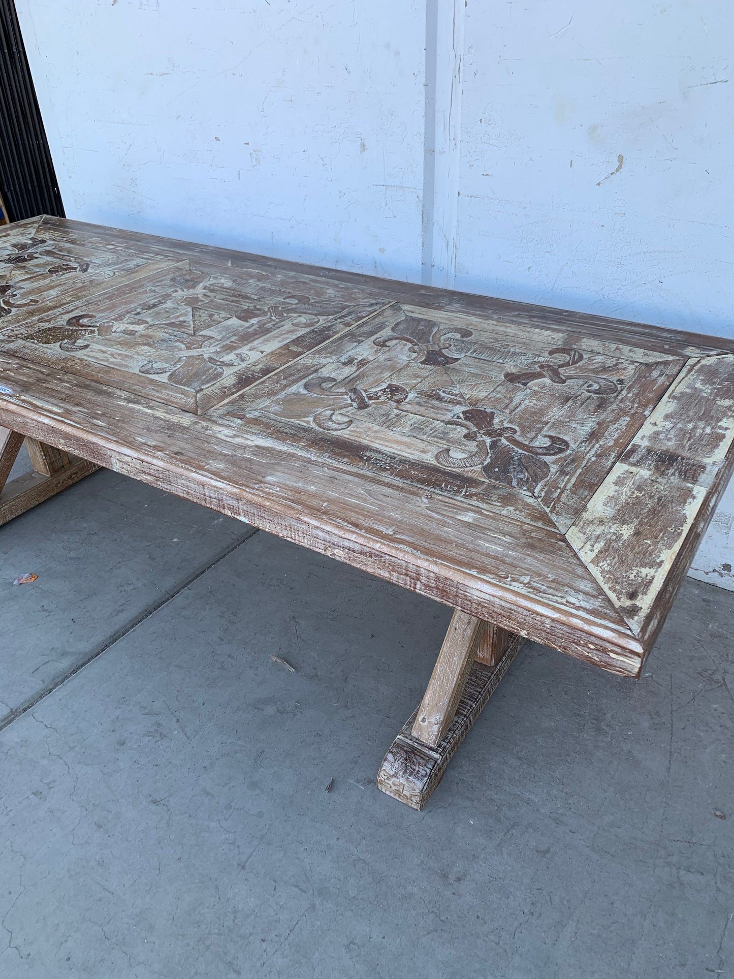 Fleur De Lis Dining Table (8 Ft)