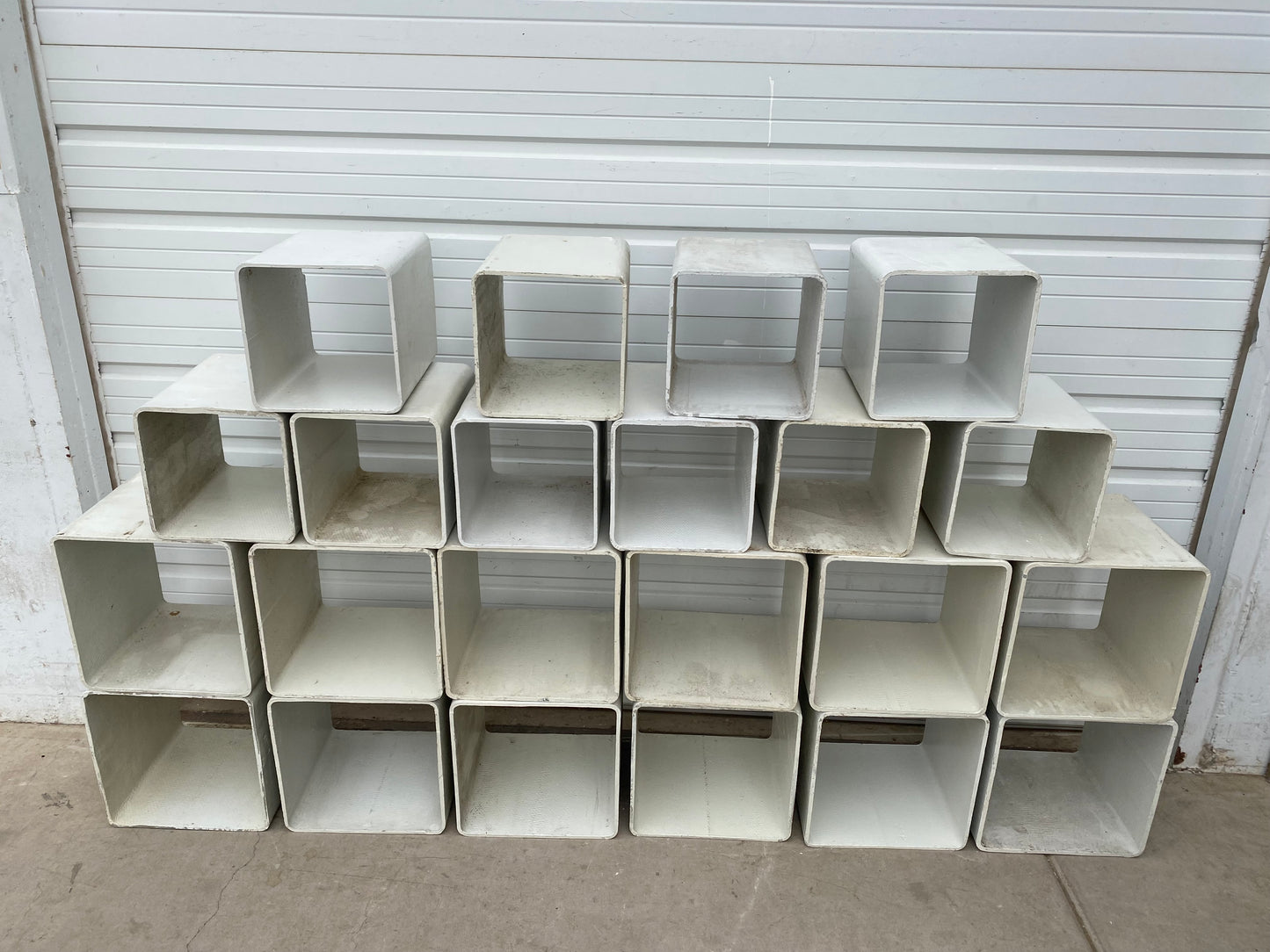 Unique Square Willy Guhl Modular Bibliotheque