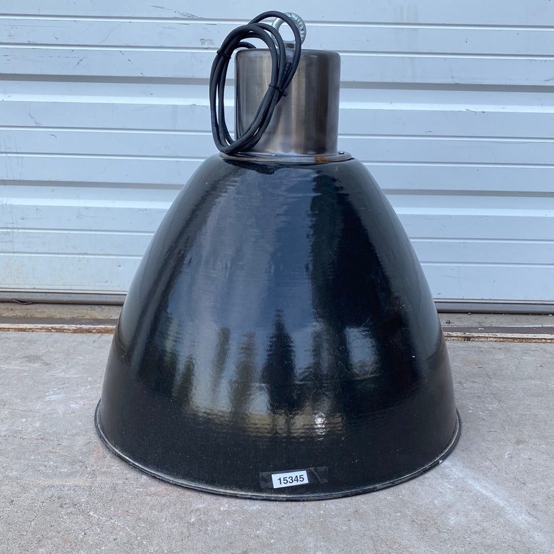 Enamel Industrial Pendant Light