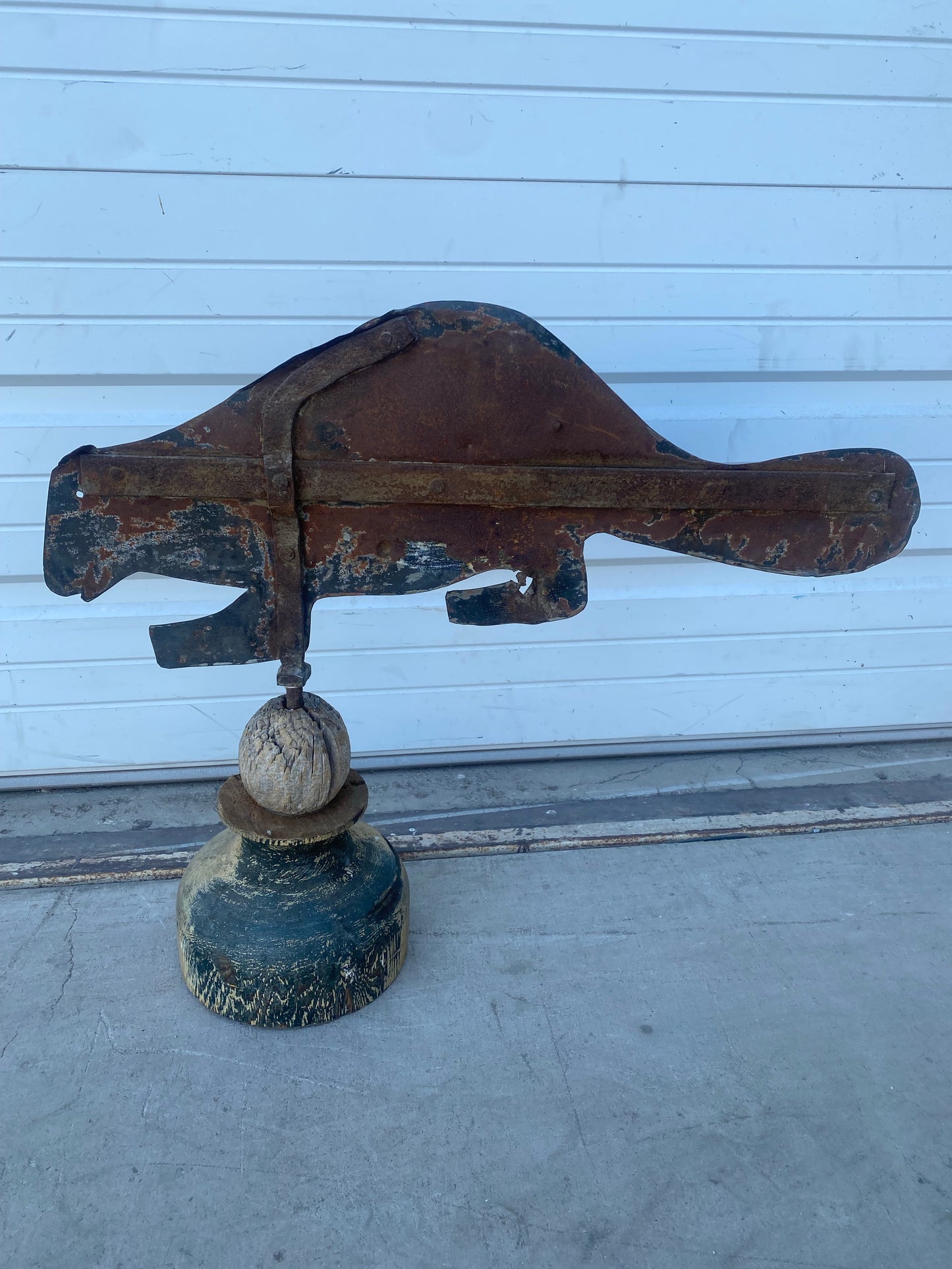 Metal Beaver Weathervane
