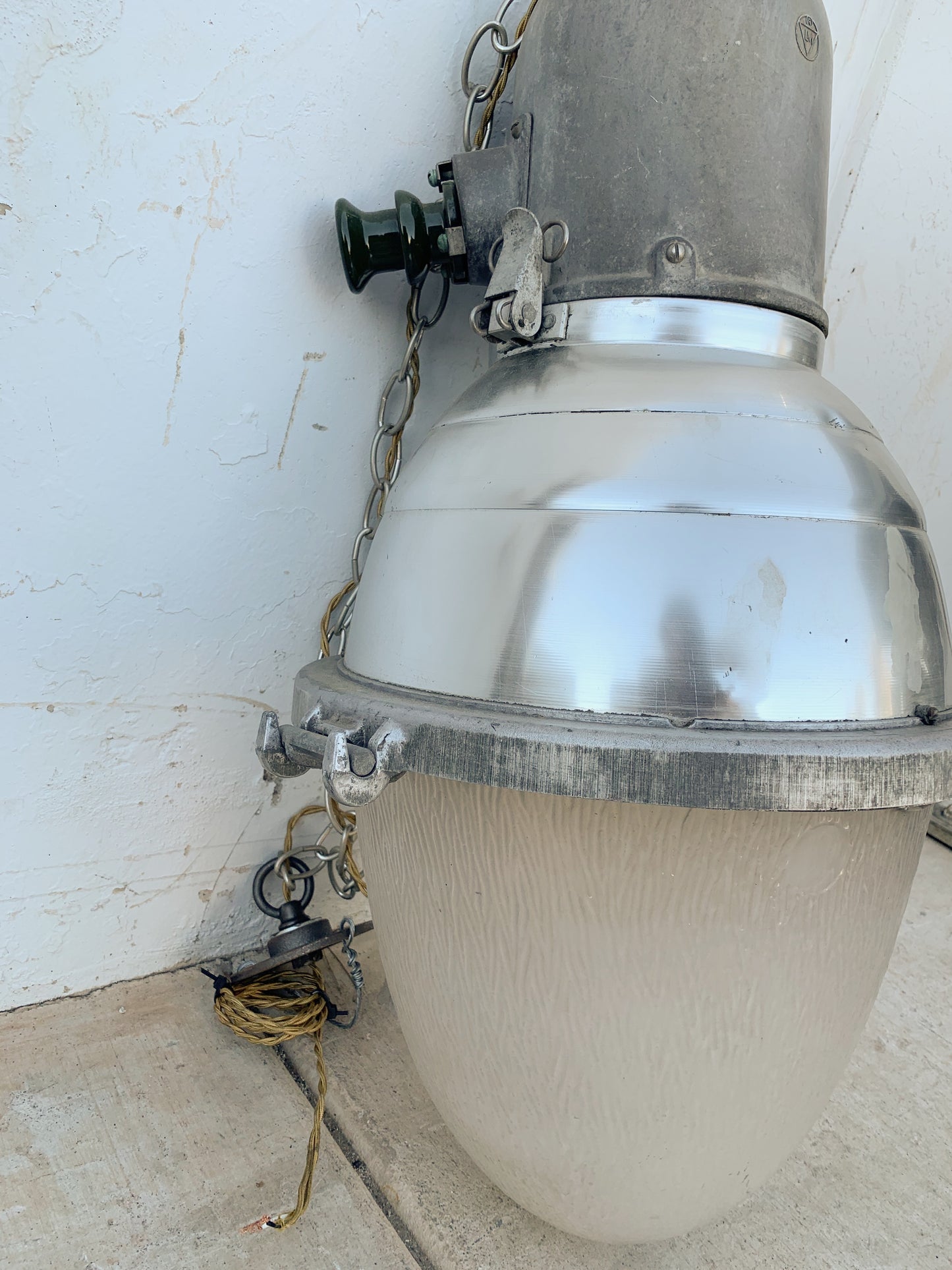 Industrial Streetlight Pendant Light