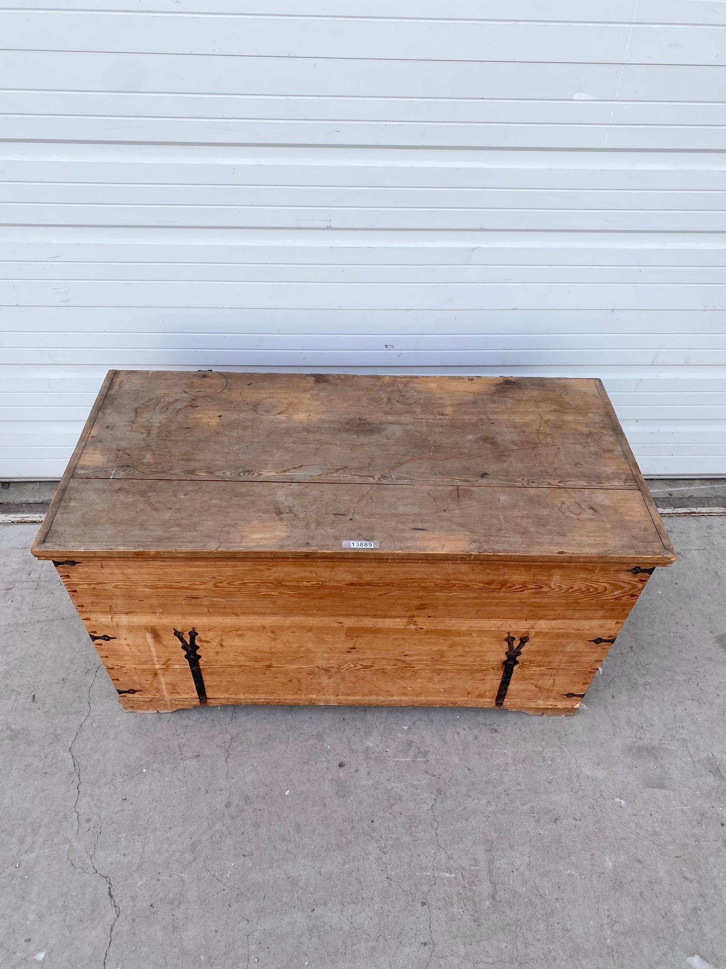 Swedish Pine Trunk