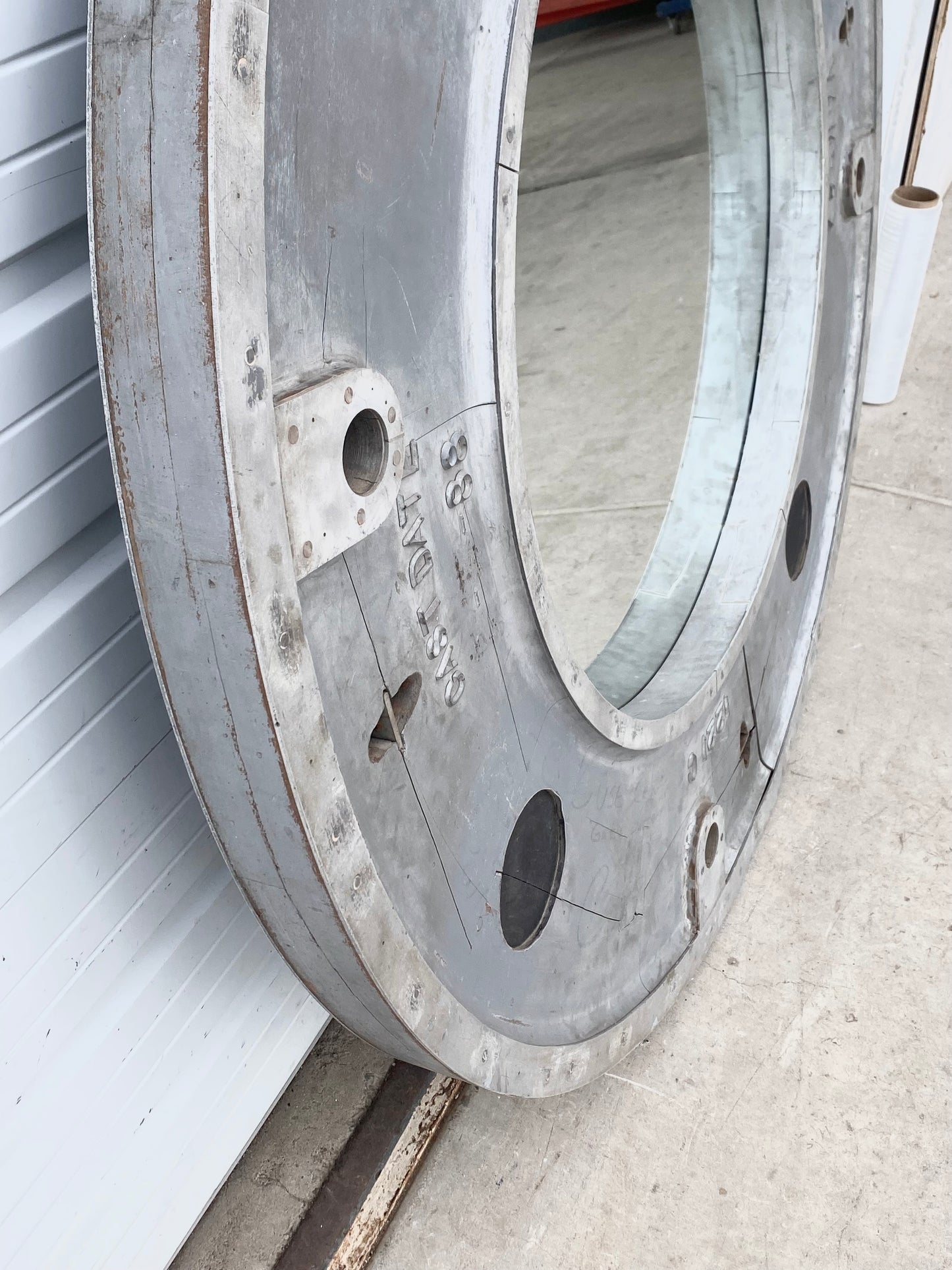 Oversized Round Factory Mold Mirror