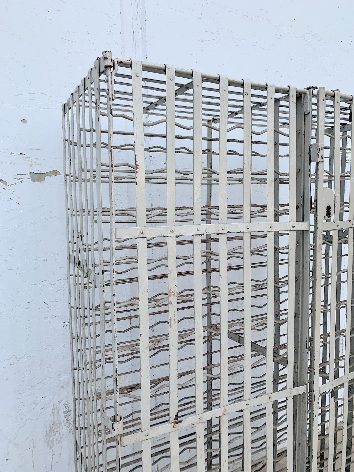 Metal Wine Cage / Rack