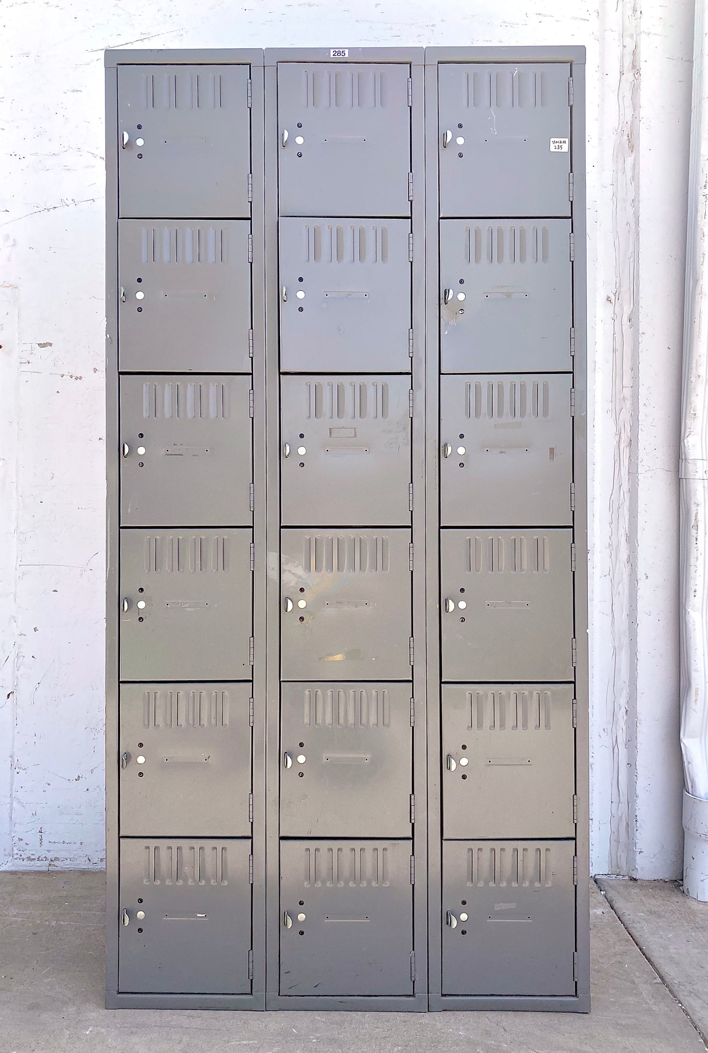 Set of 18 Gray Lockers