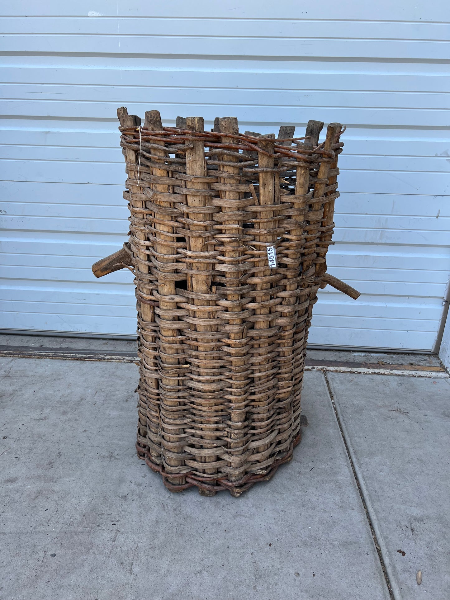 French Wicker Grape Hod/Basket