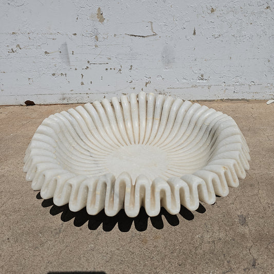 Large Marble Ruffle Bowl