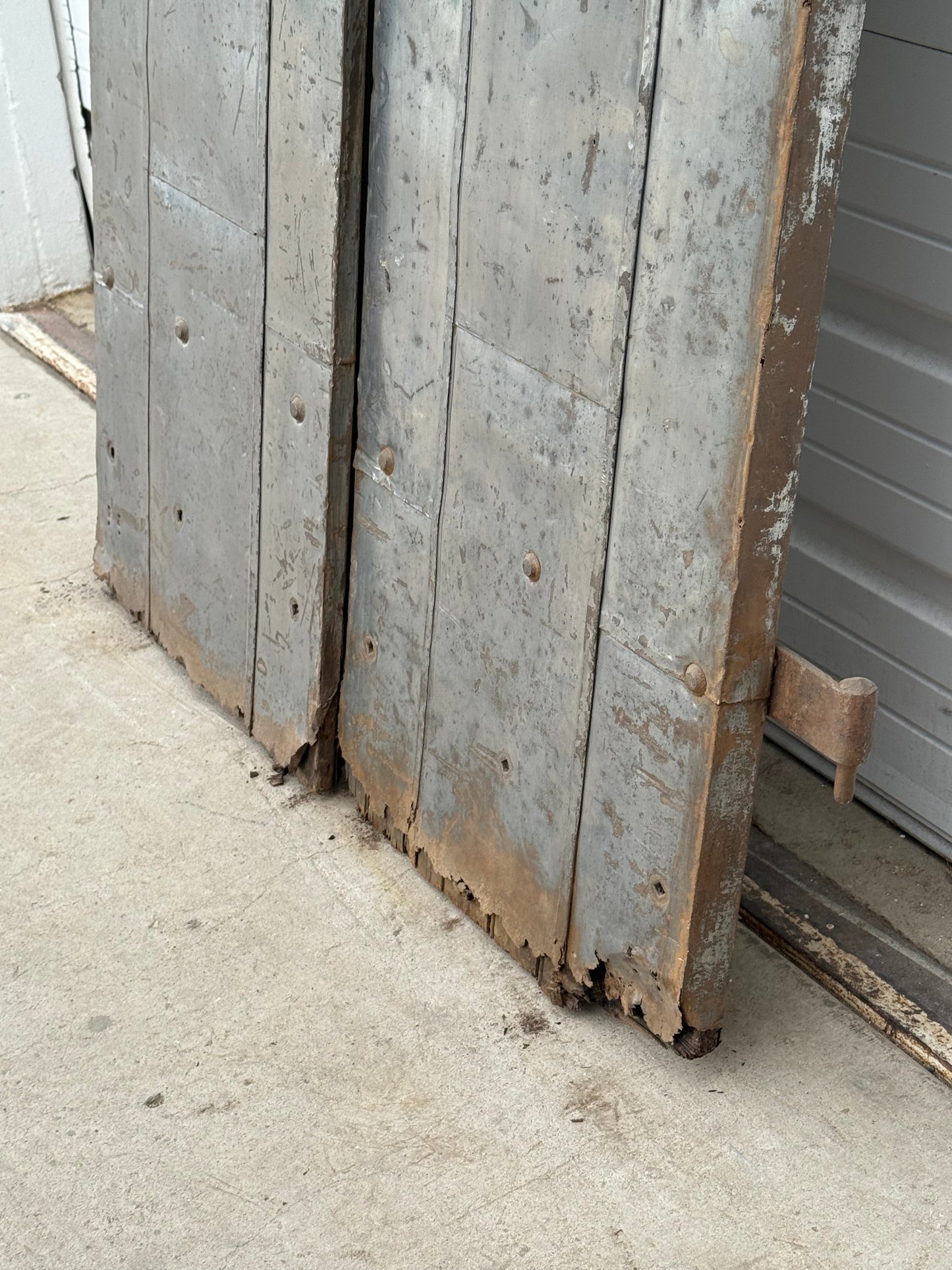 Pair of Industrial Metal Factory Shutter Doors (Large)