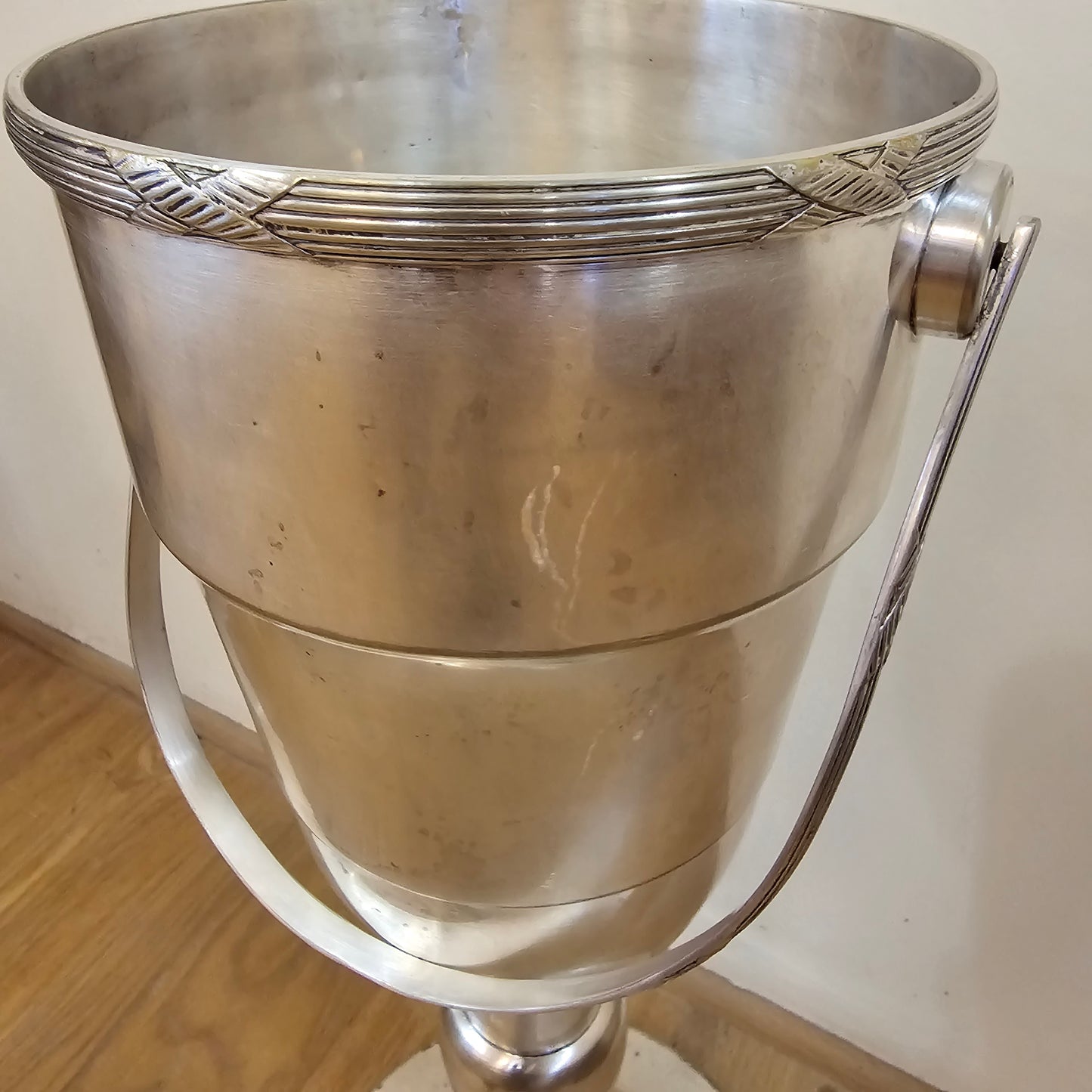 Champagne Bucket on stand
