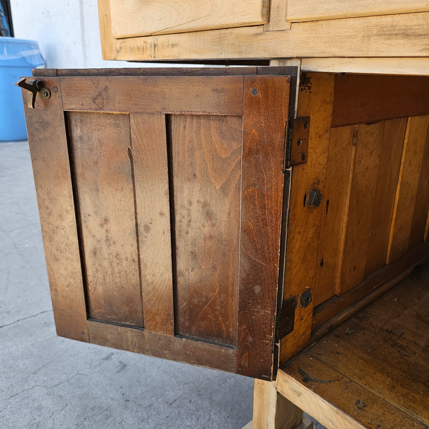 Bleached Work Table w/Swing Out Seats