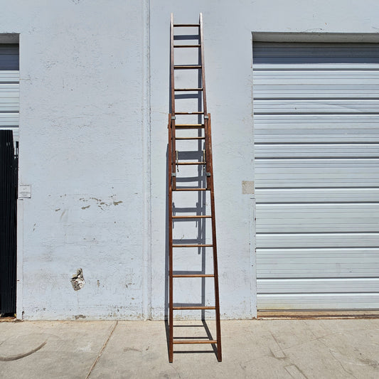 Wooden Extendable Ladder