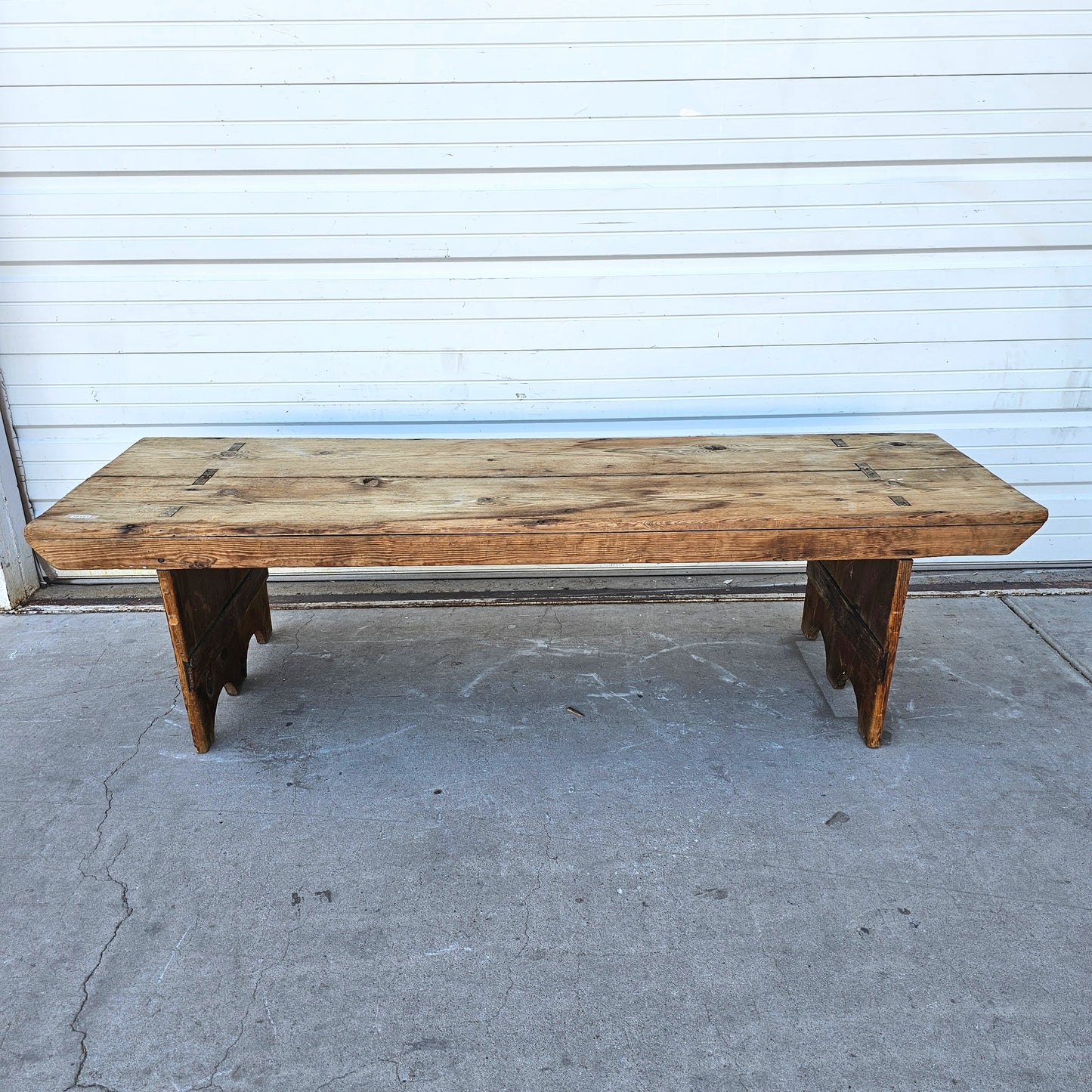 Early Bleached Top Bench