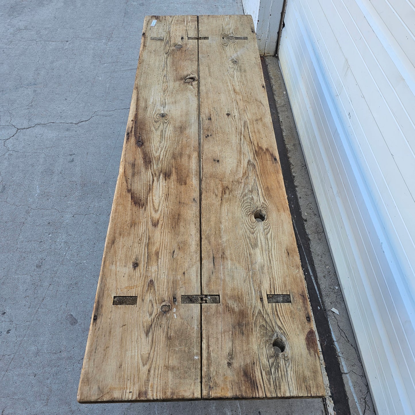 Early Bleached Top Bench