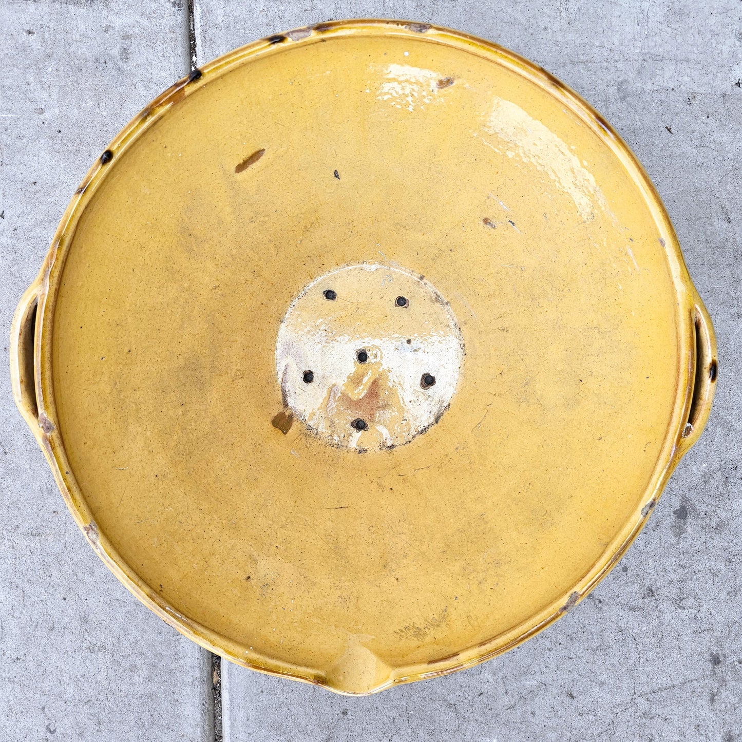 Exceptional Yellow Glazed Bowl/Tian