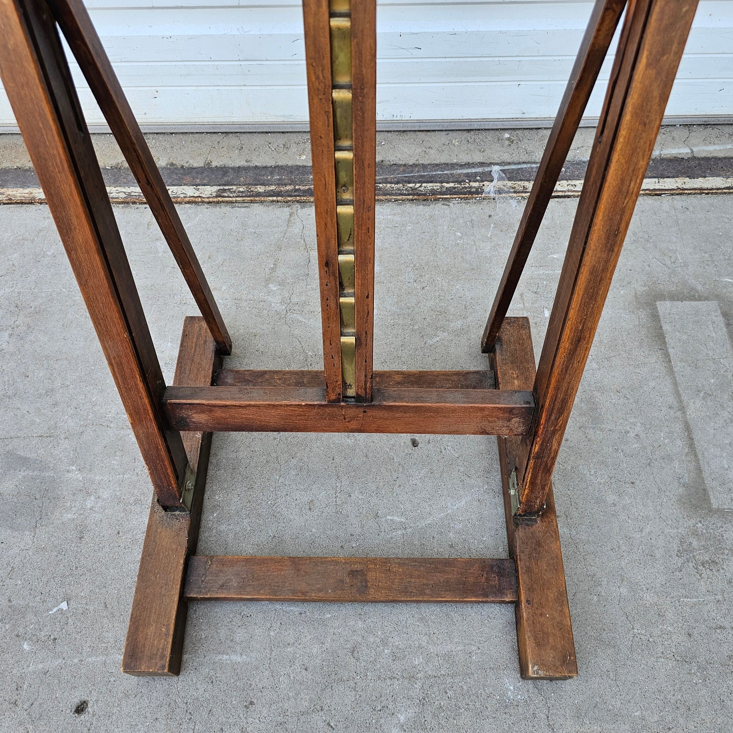 French Wooden Easel