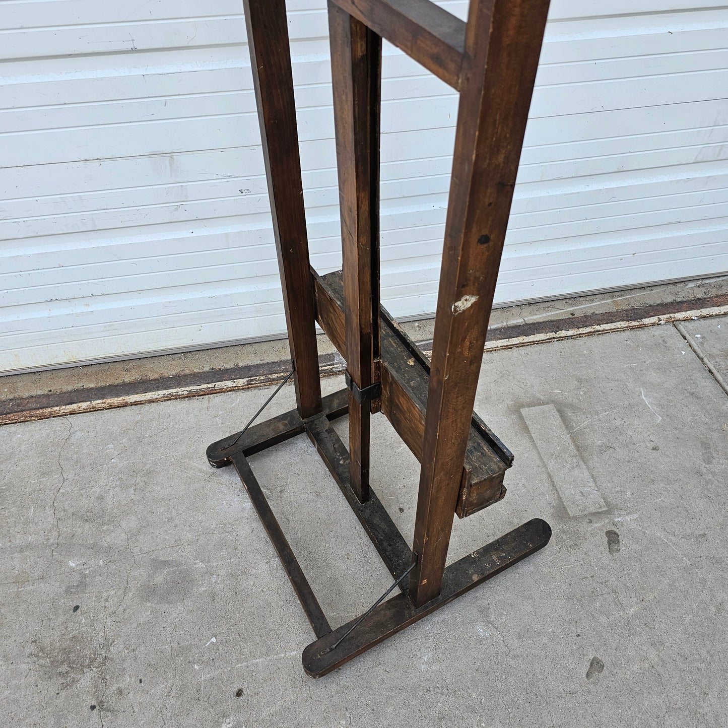 English Wooden Easel