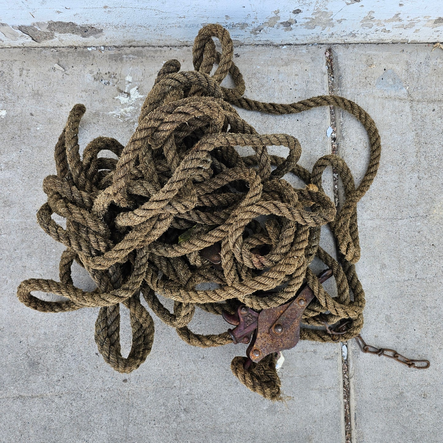 Antique Rope and Pulley