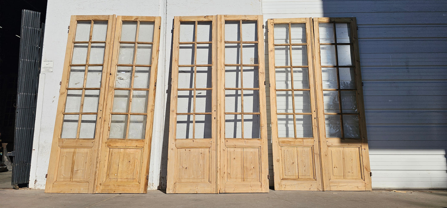 Pair of Wood French Doors w/20 Lites