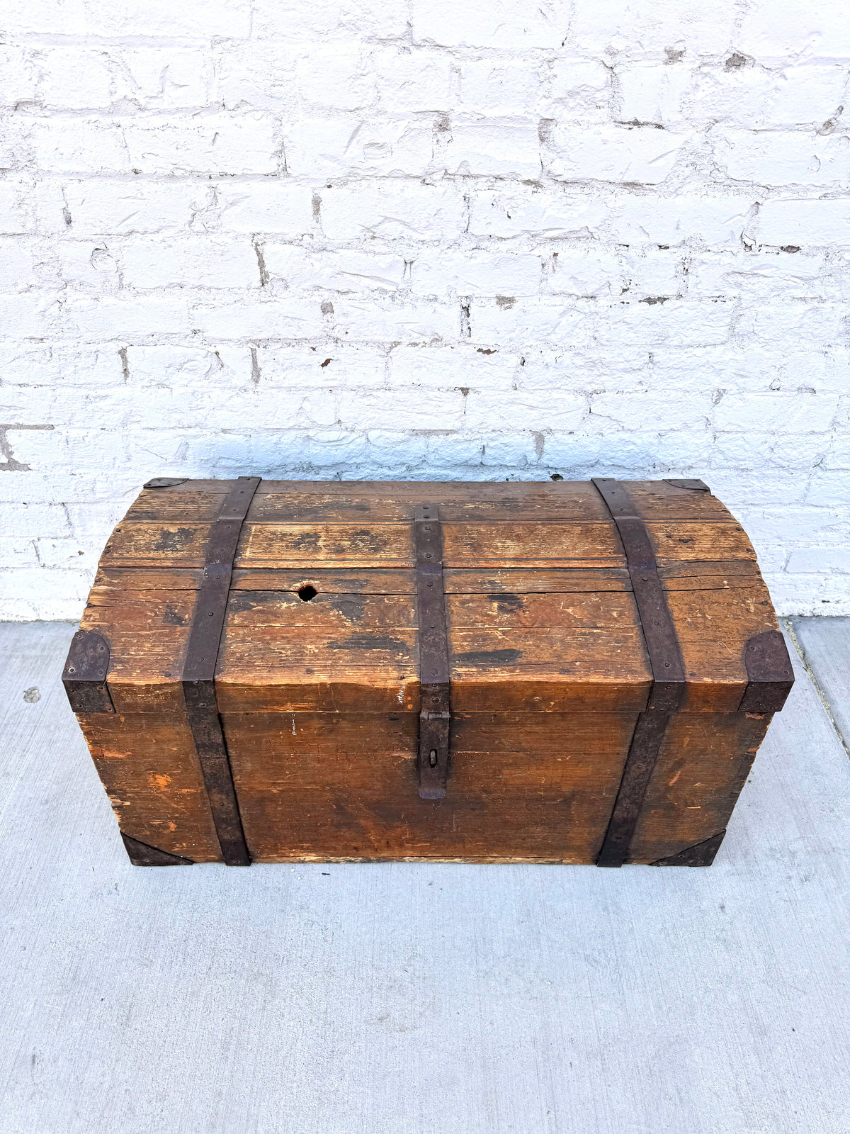 Wooden Dome Top Traveler's Trunk