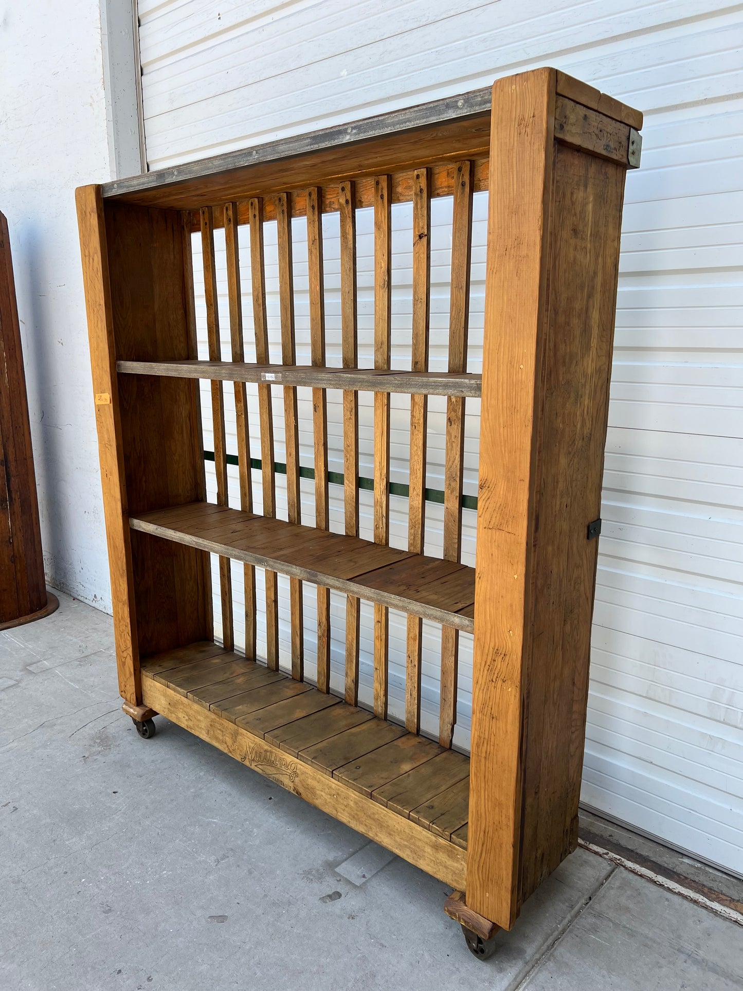 Rolling Industrial Warehouse Shelving Cabinet