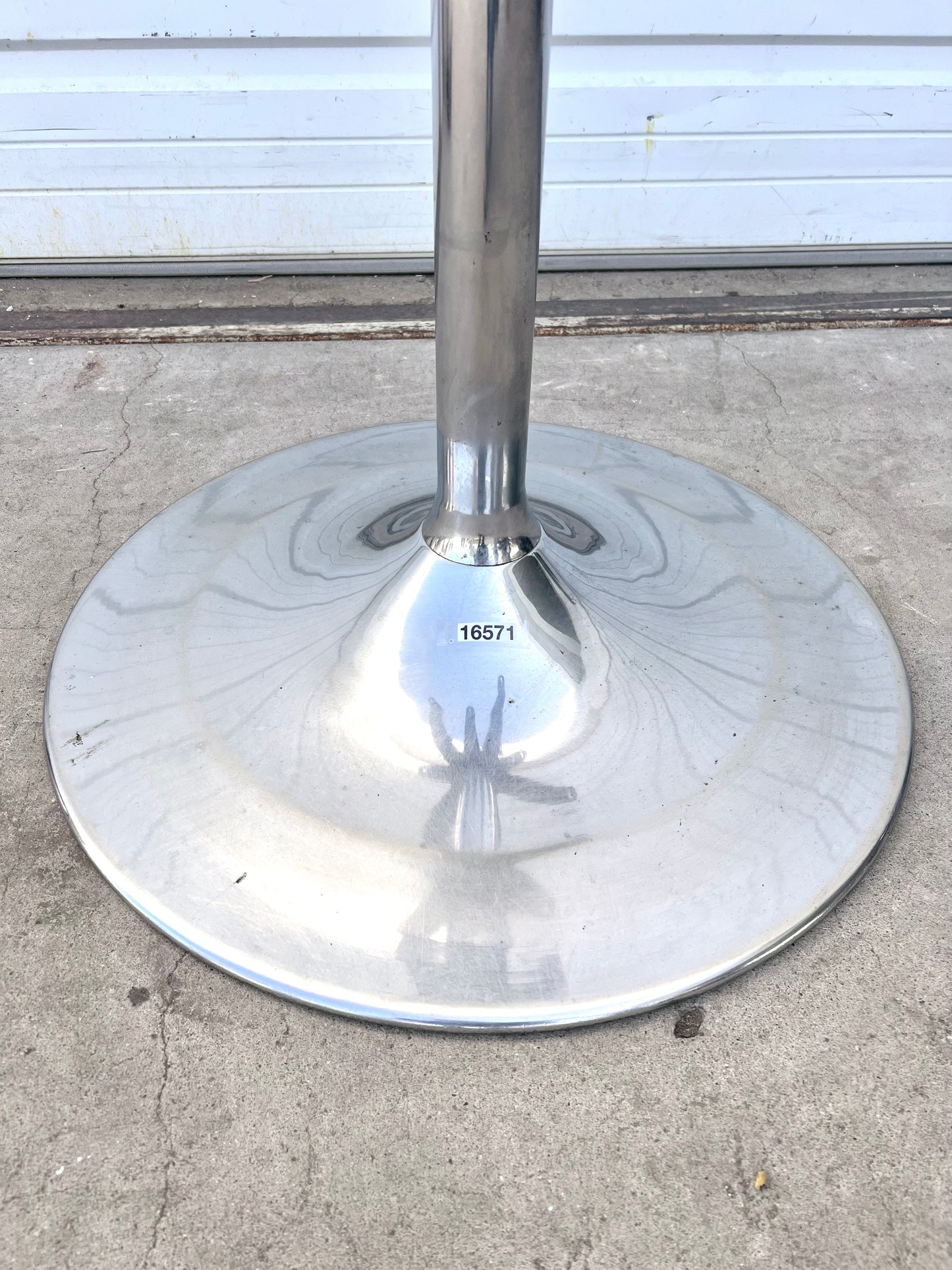 Chrome Tulip Table Base