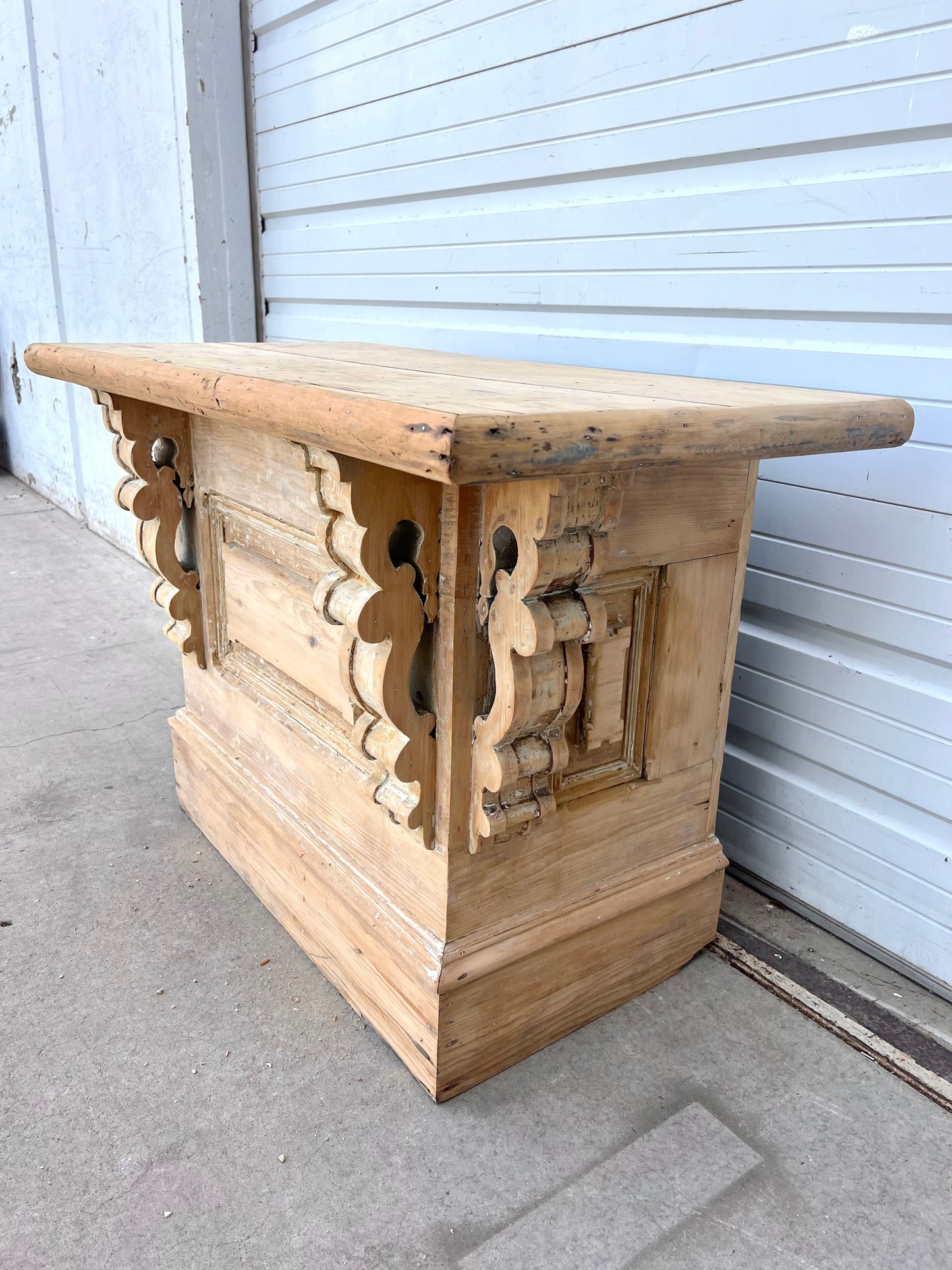 French White Painted Store Counter / Island