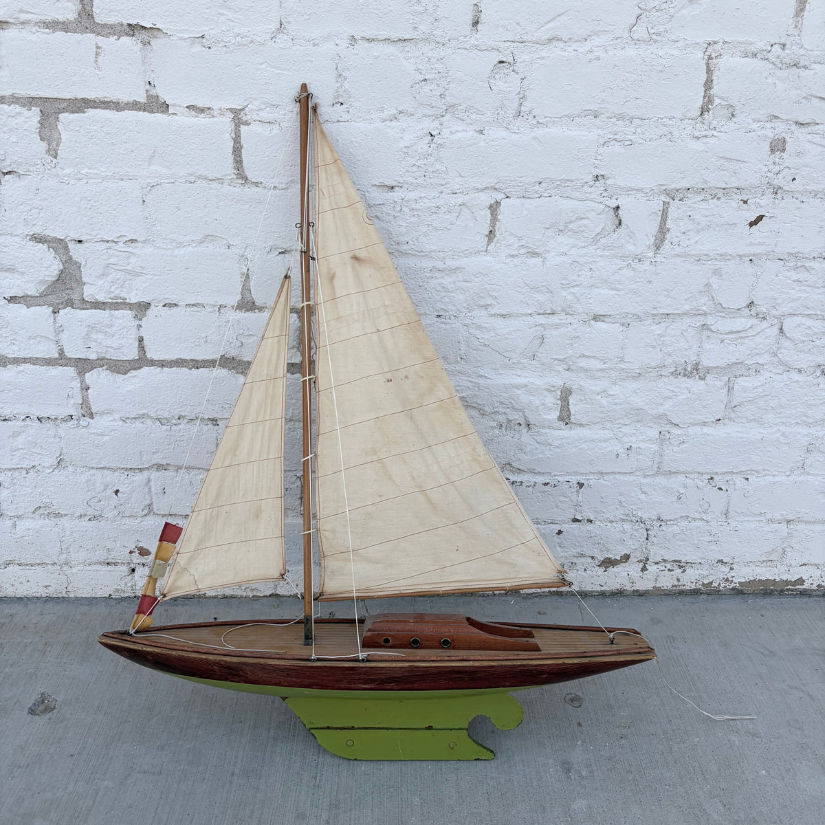 Metal & Wood Pond Boat Model
