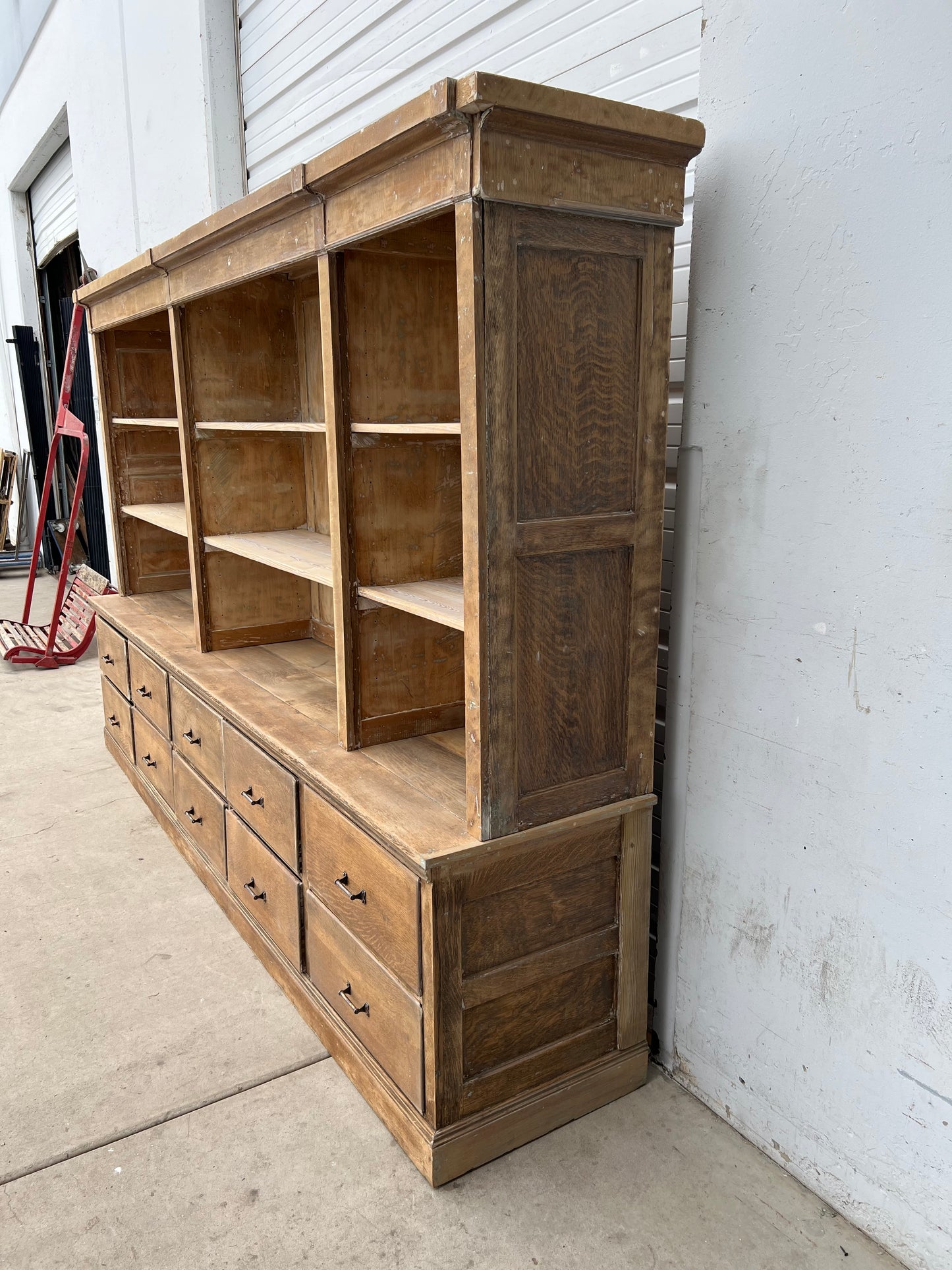 Two Piece, 10-Drawer Store Display Cabinet