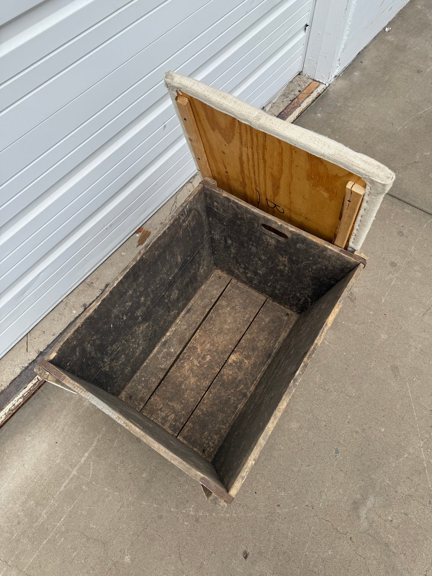 Champagne Crate Ottoman with Grain Sack Top