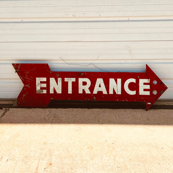 Entrance Arrow Metal Sign – Antiquities Warehouse