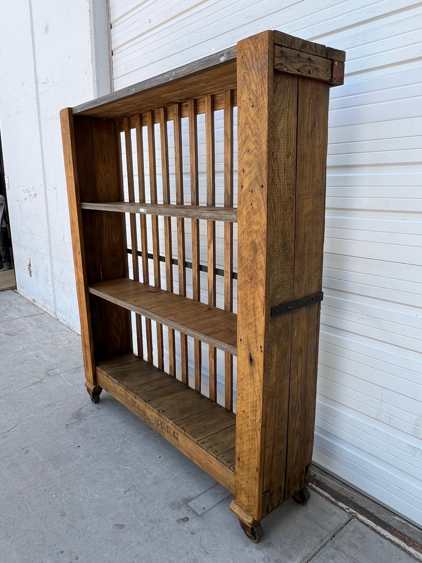 Rolling Industrial Warehouse Shelving Cabinet