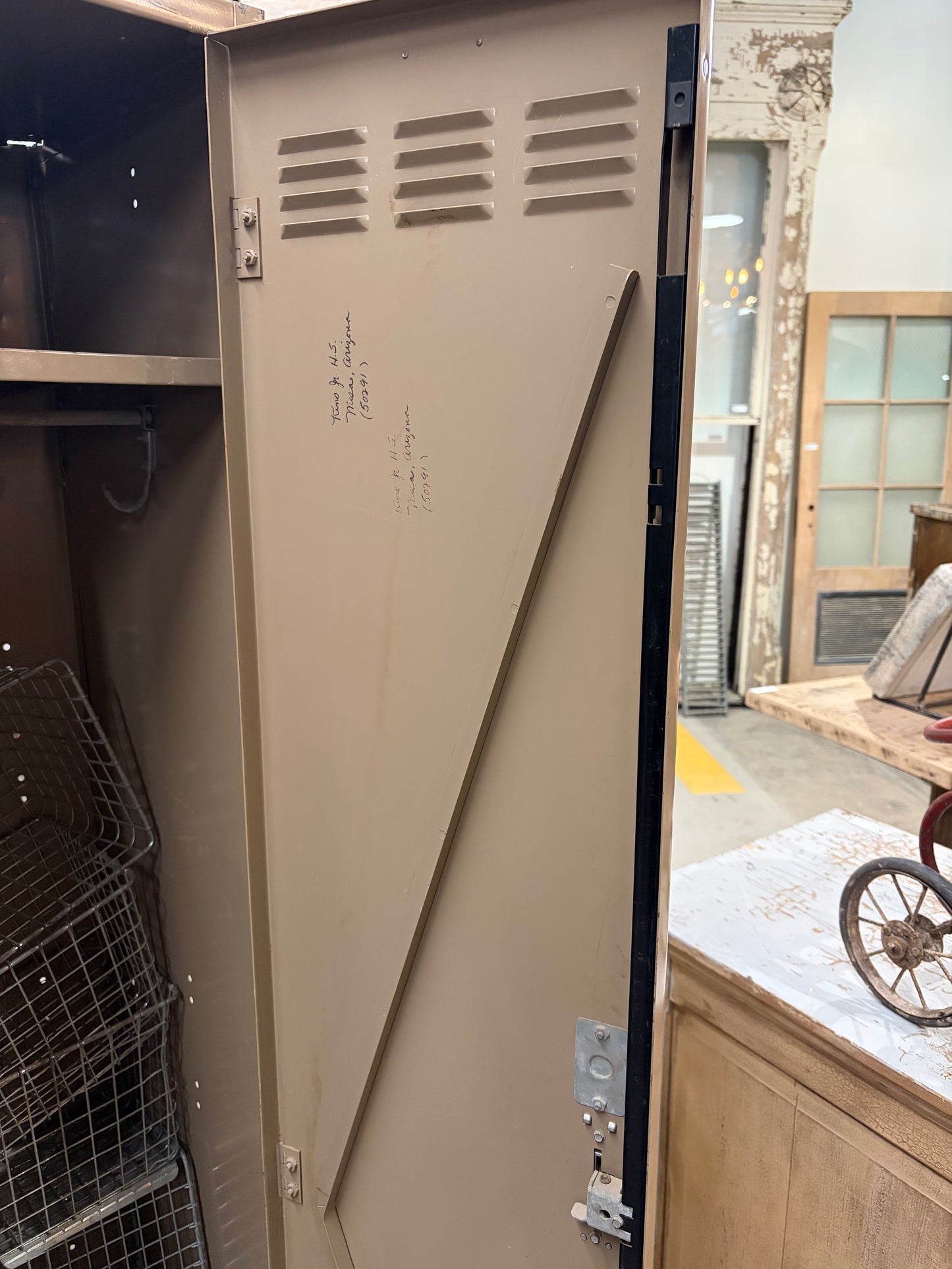 Set of 4 Brown Lockers