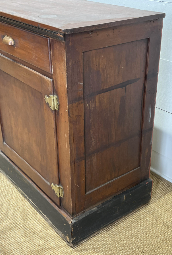 General Store Humidor Counter/Cabinet