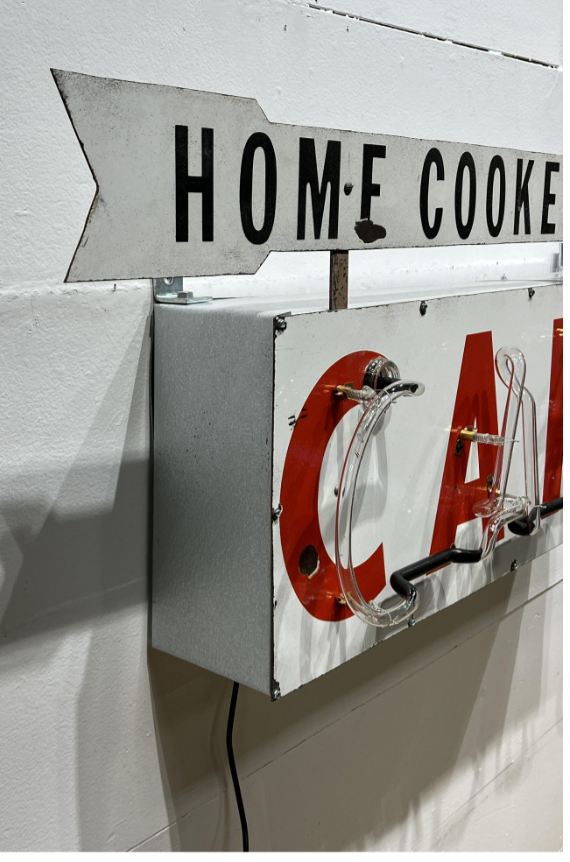 Home Cooked Meals Cafe Neon Sign (WORKS)