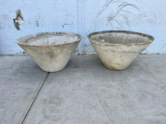 Pair of Medium Willy Guhl Cone Planters