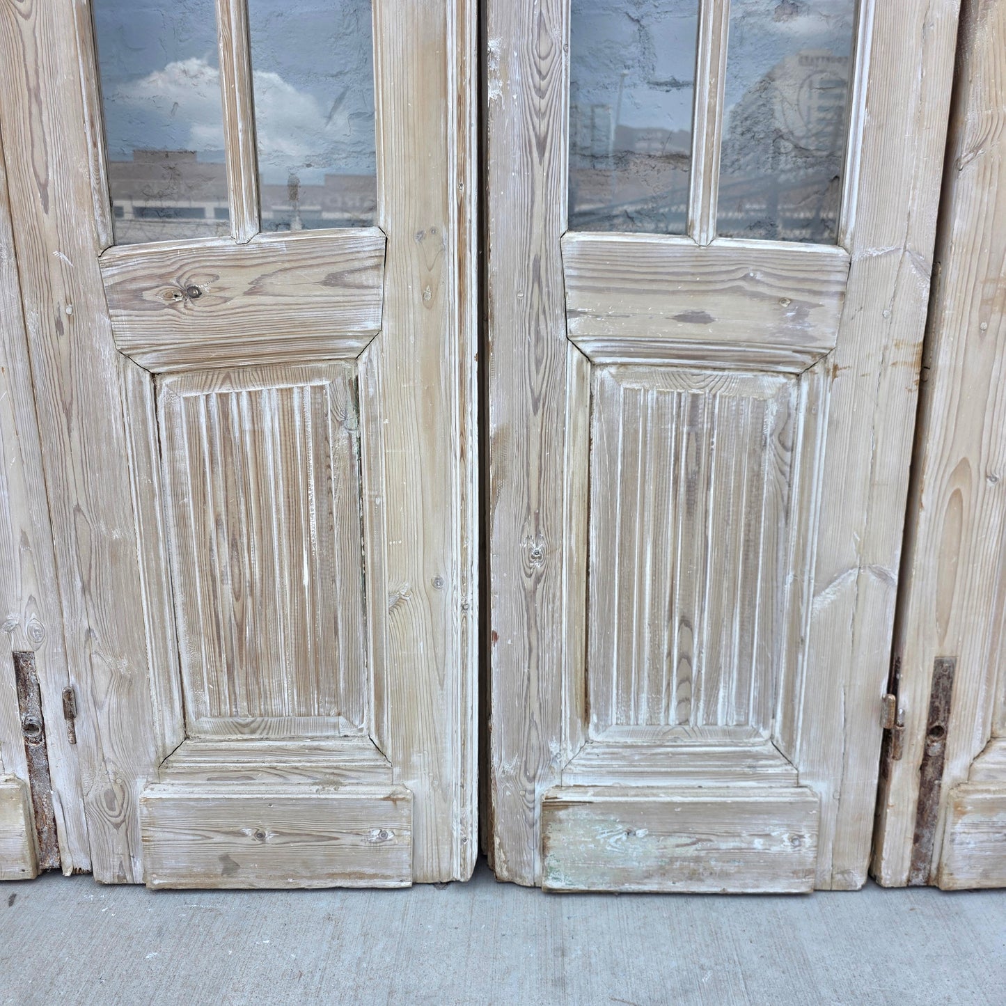 Set of 4 Washed Arched Doors w/48 Lites