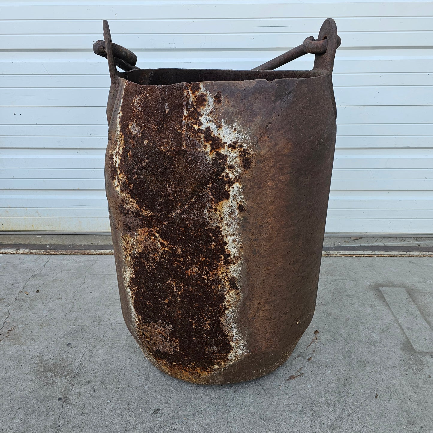 Large Iron Mining Bucket