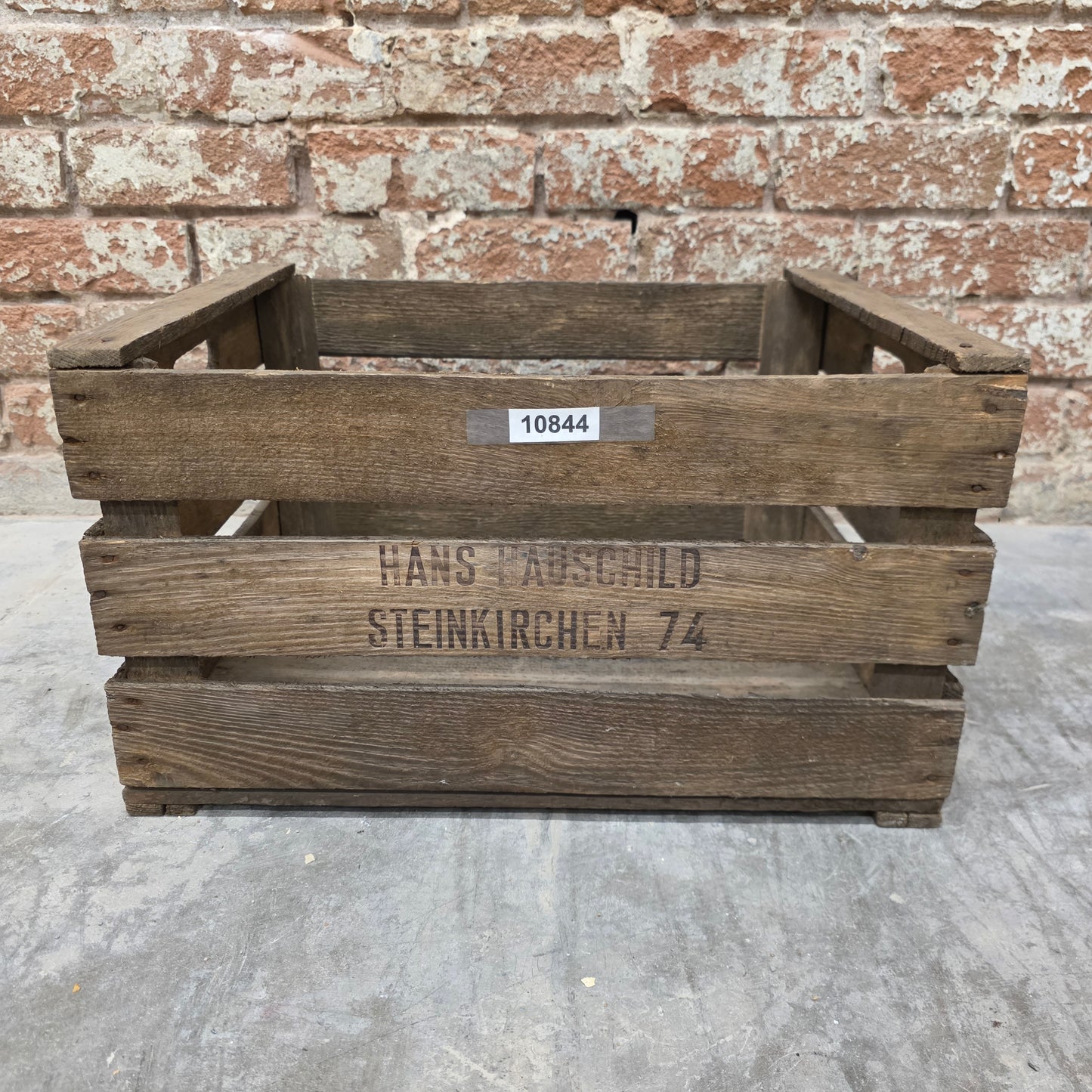 Apple Crate with Open Side Slats (various styles)