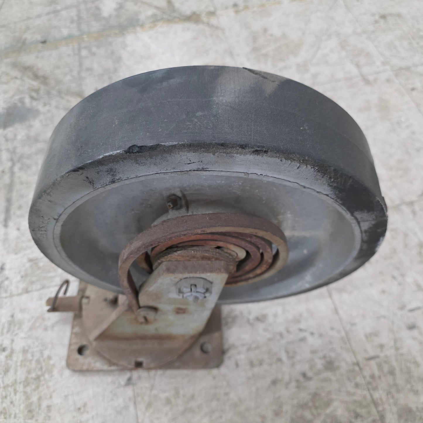 4 Large Industrial Wheels