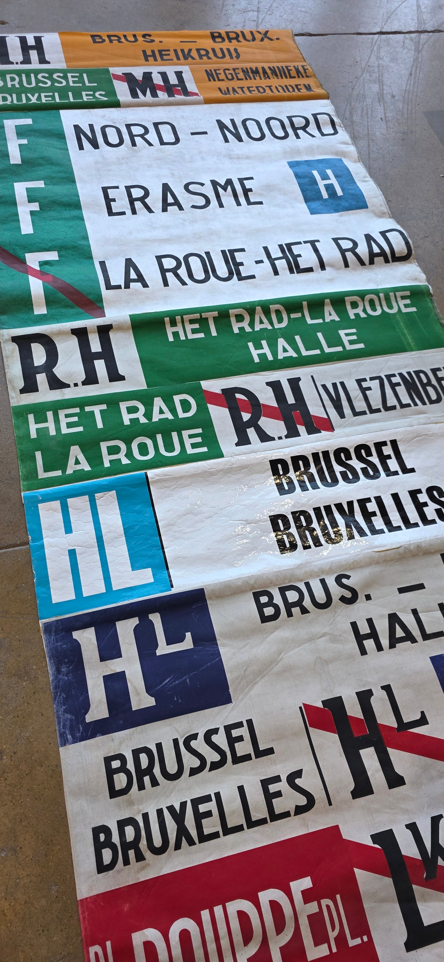 Vintage Dutch Bus Roll Sign – Antiquities Warehouse